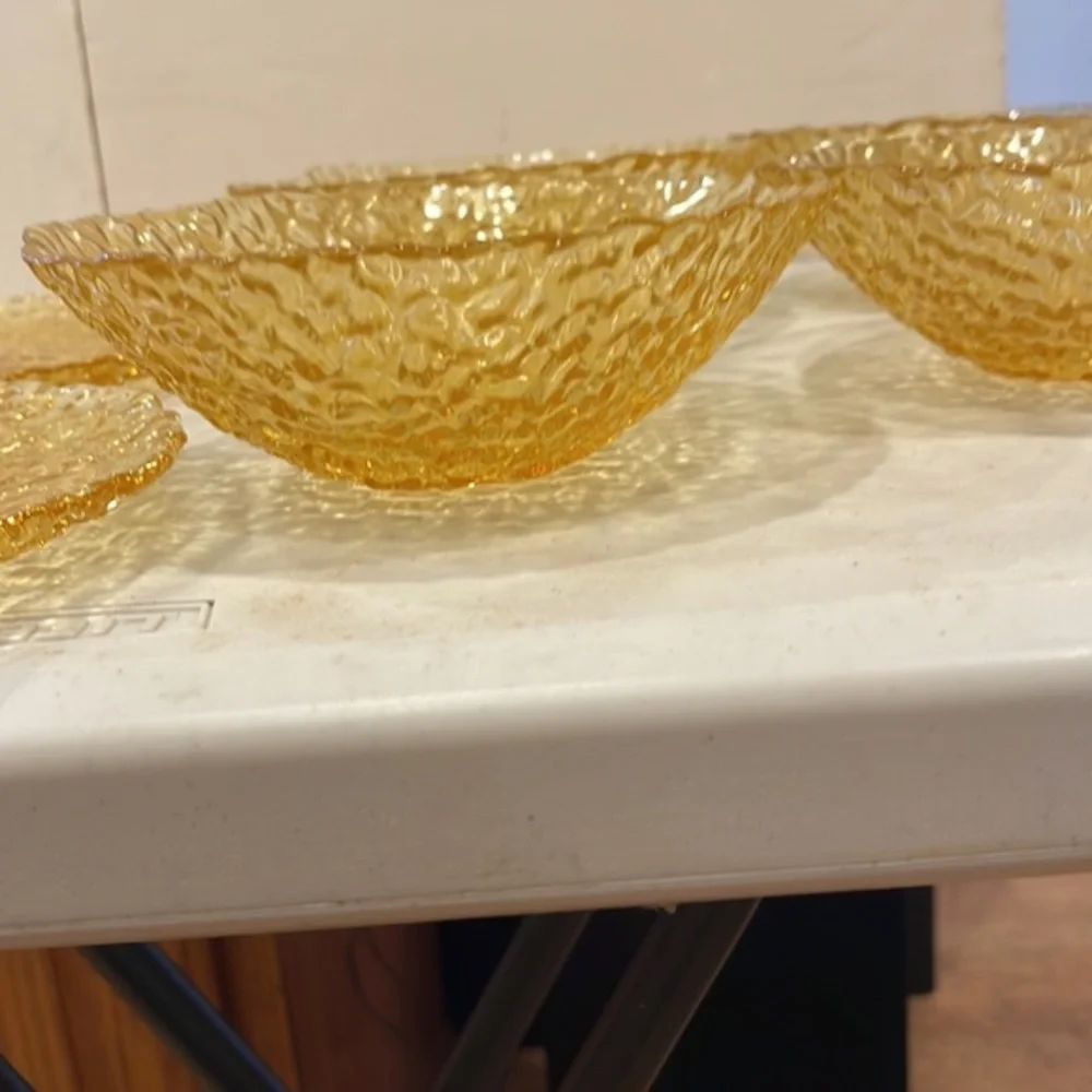 Dapple Amber Glass Dishes - Picture 4 of 5